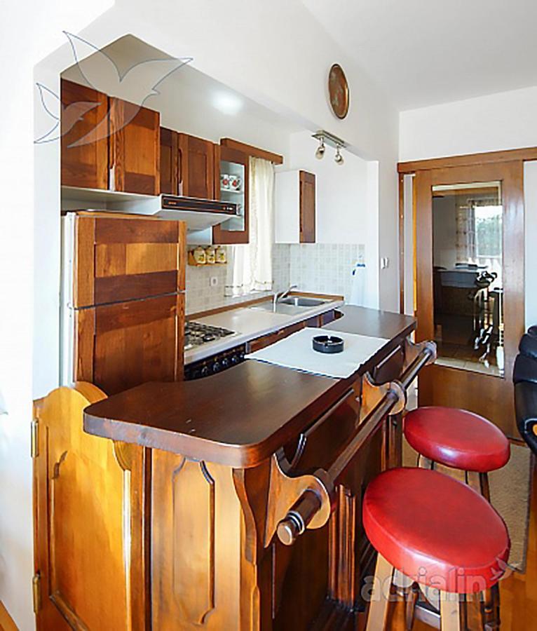 Simper Apartment ดรามัลย์ ภายนอก รูปภาพ