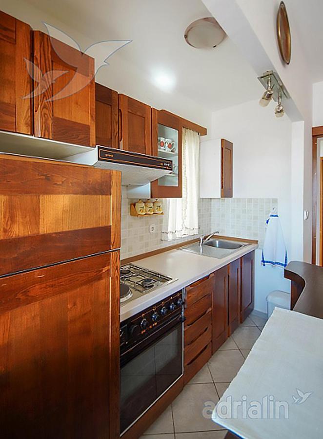 Simper Apartment ดรามัลย์ ภายนอก รูปภาพ