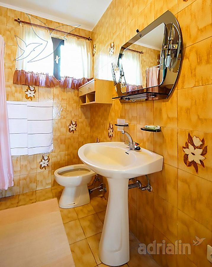 Simper Apartment ดรามัลย์ ภายนอก รูปภาพ